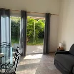 Marina Di Fautea Apartment