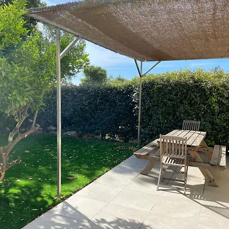 Marina Di Fautea Lejlighed *