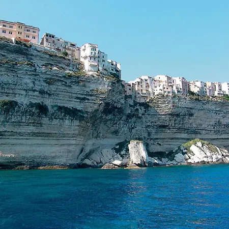 Marina Di Fautea Apartment