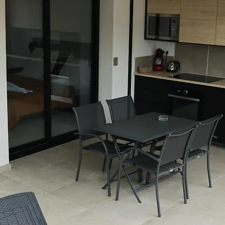 Marina Di Fautea Апартаменты Olmucciu