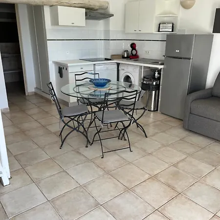 Marina Di Fautea 公寓 Olmucciu