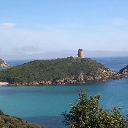 Marina Di Fautea 公寓 Olmucciu